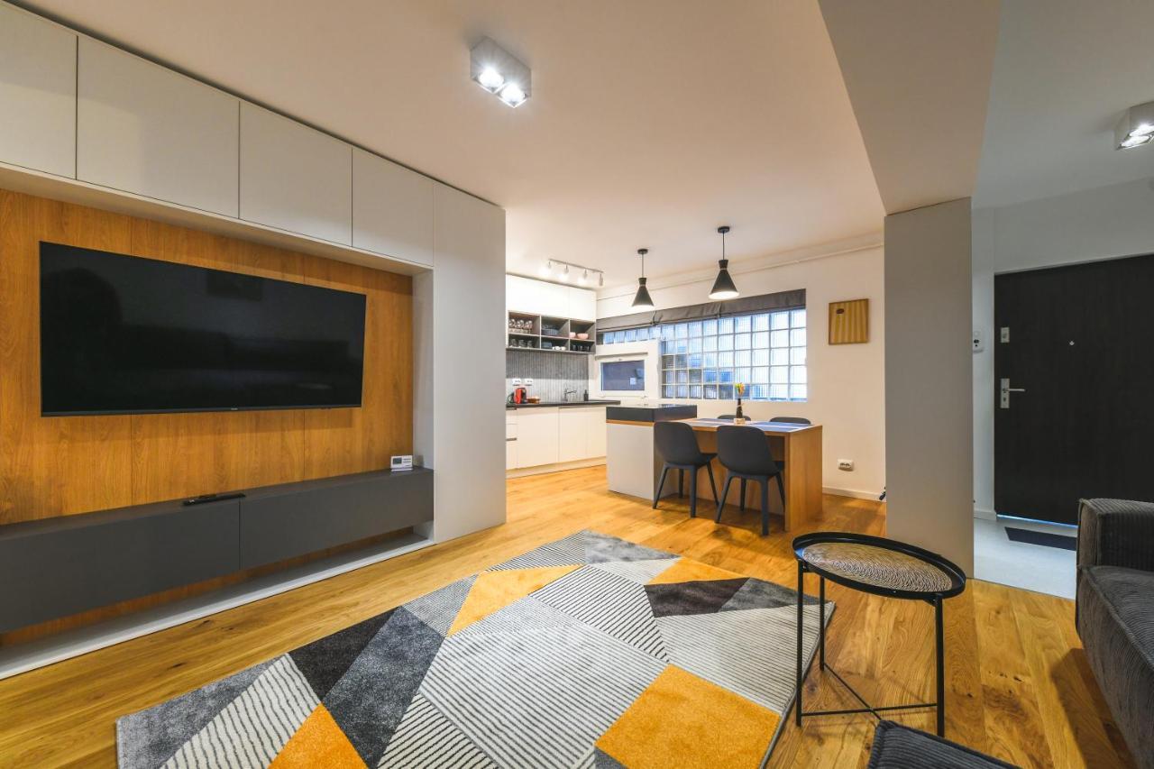 Charming 2 Bedroom Apartment Cluj-Napoca Buitenkant foto