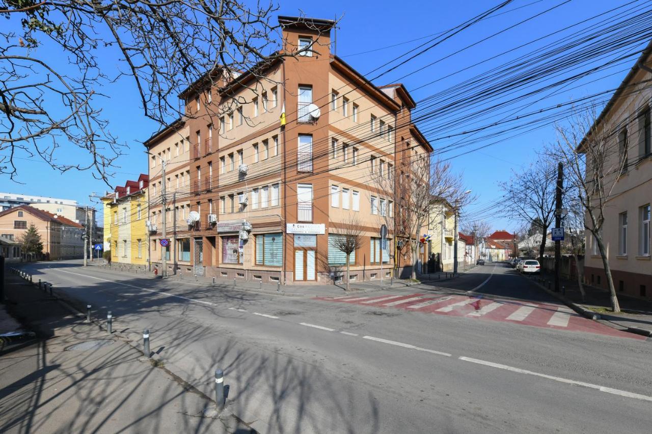 Charming 2 Bedroom Apartment Cluj-Napoca Buitenkant foto